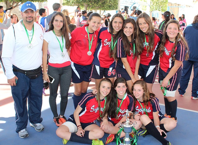 反击险些得 反击险些得