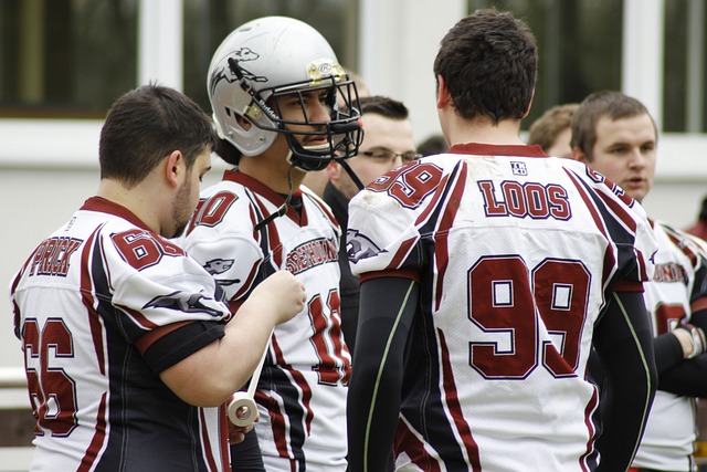 冠中有所突 冠中有所突